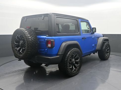 Used 2024 Jeep Wrangler Sport S image 7