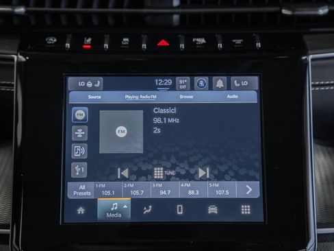 Used 2023 Jeep Grand Cherokee L Laredo w/ Luxury Tech Group I AWD/4WD image 22