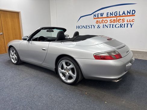 Used 2004 Porsche 911 Cabriolet image 2