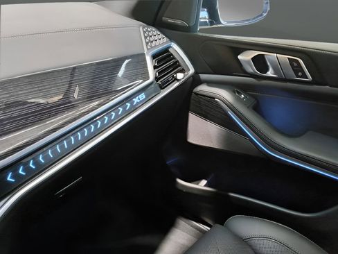 Used 2026 BMW X5 xDrive40i image 25