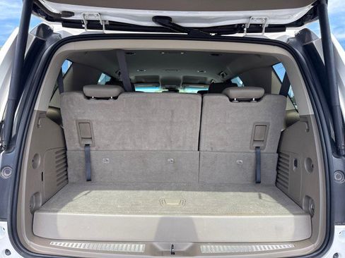 Used 2018 Chevrolet Tahoe LT RWD image 17