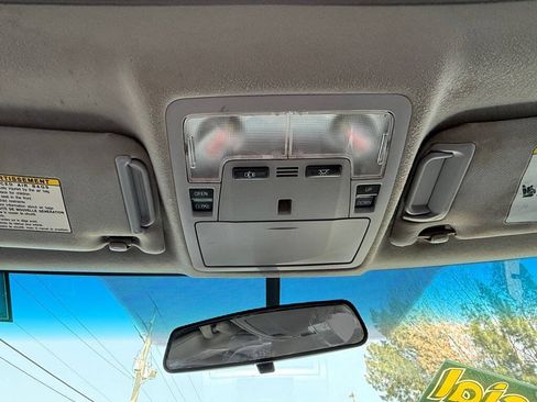 Used 2012 Toyota Camry SE FWD image 21