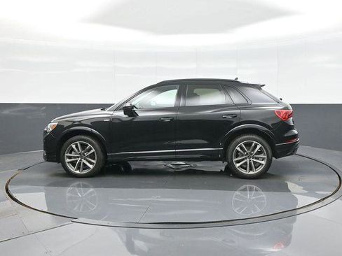 Certified 2025 Audi Q3 2.0T Premium w/ Convenience Package AWD/4WD image 4