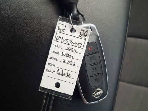 Used 2024 Nissan Sentra SV image 16