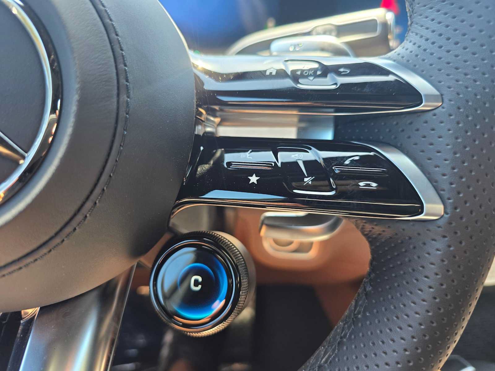 New 2026 Mercedes-Benz GLE 53 AMG 4MATIC Coupe image 32