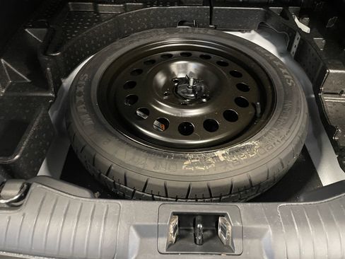 Used 2023 Ford Escape Active image 28