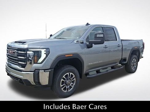 New 2026 GMC Sierra 2500 SLE image 2