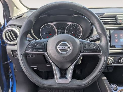 Used 2020 Nissan Versa S FWD image 18