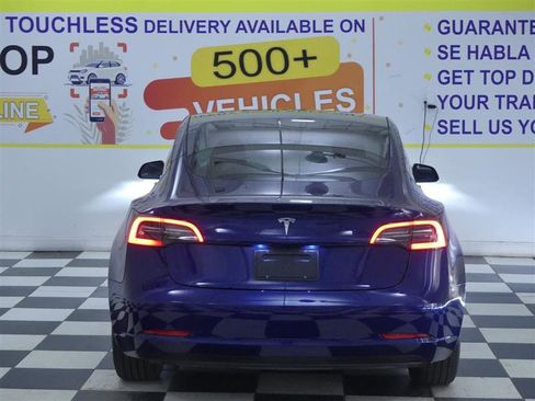 Used 2023 Tesla Model 3 Standard Range RWD image 5