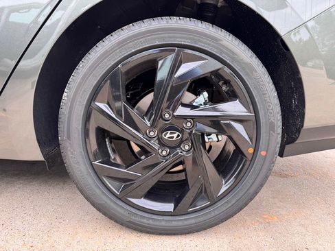 New 2026 Hyundai Elantra SEL Sport Premium FWD image 23