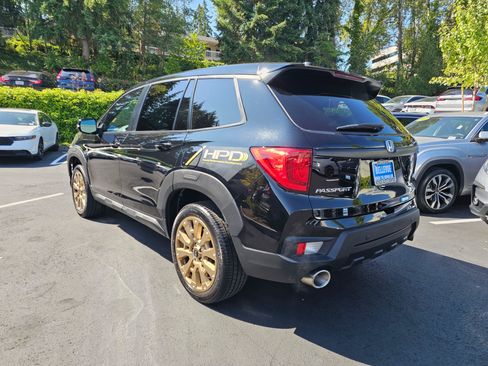 Used 2023 Honda Passport EX-L image 5