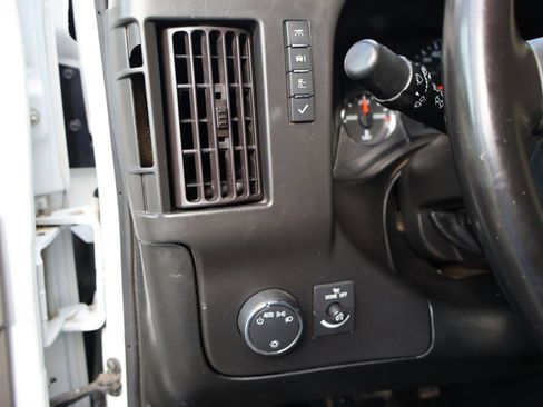 Used 2023 Chevrolet Express 3500 LS RWD image 20
