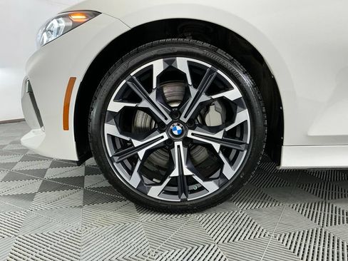 Certified 2025 BMW 330i Sedan w/ Convenience Package RWD image 31