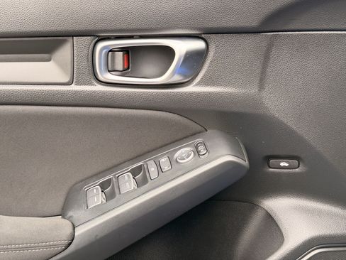 Certified 2024 Honda Civic Sport image 8