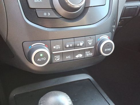 Used 2016 Acura RDX AWD image 16