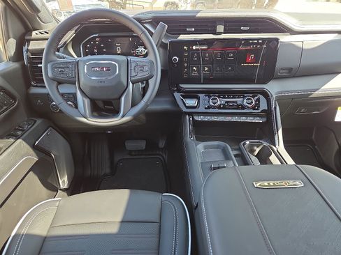 New 2026 GMC Sierra 2500 AT4X w/ LPO, Black Badging Package AWD/4WD image 10