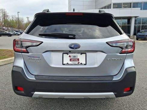 Certified 2025 Subaru Outback Limited image 6