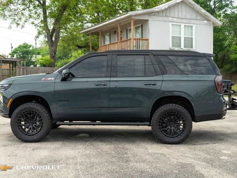 New 2026 Chevrolet Tahoe Z71 w/ Sun And Tow Package AWD/4WD image 8