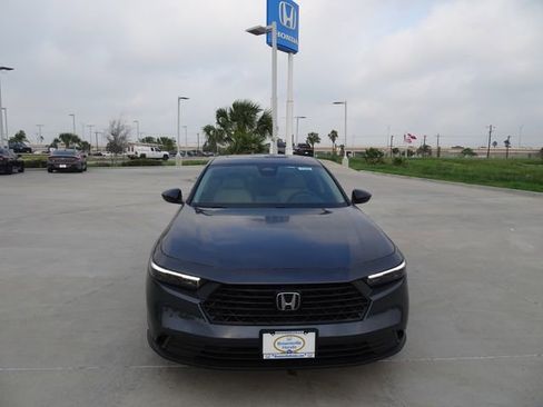 New 2026 Honda Accord SE image 2