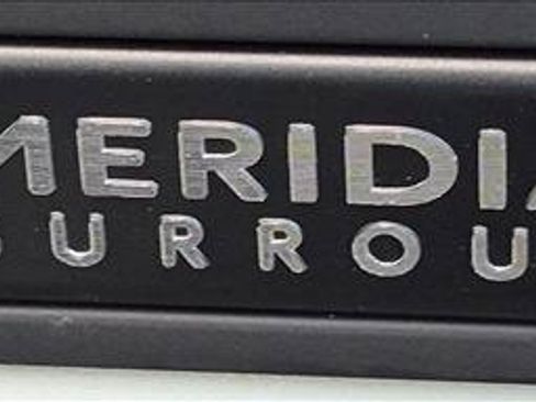 Used 2023 Land Rover Defender 110 SE AWD/4WD image 16