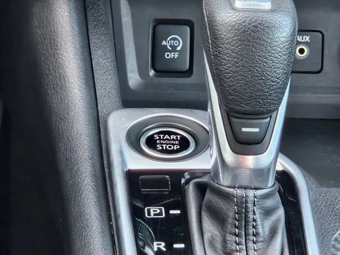 Used 2024 Nissan Sentra SV FWD image 14