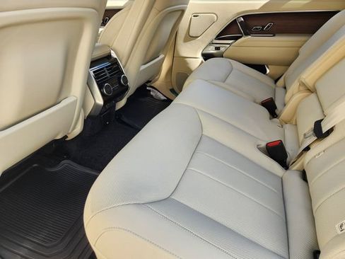 New 2026 Land Rover Range Rover Long Wheelbase SE image 20