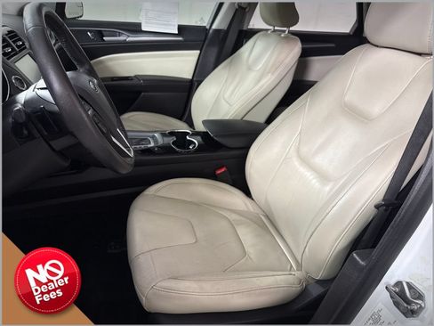 Used 2016 Ford Fusion Titanium FWD image 9