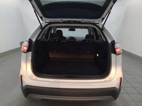 Used 2024 Ford Edge SEL image 29