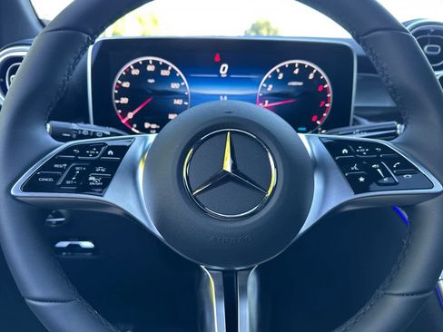 New 2026 Mercedes-Benz GLC 300 4MATIC image 23