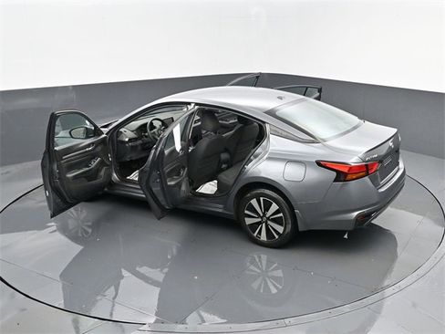 Used 2021 Nissan Altima 2.5 SV image 24