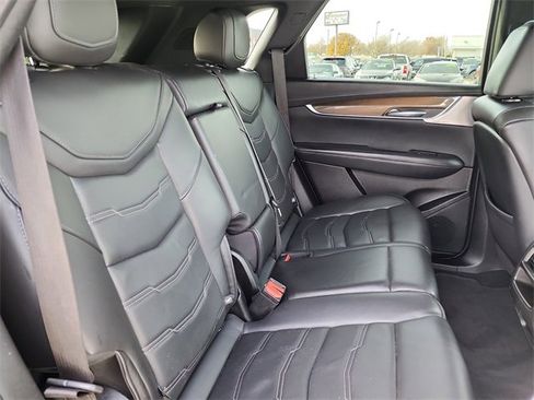 Used 2022 Cadillac XT5 Sportv w/ Platinum Package image 21