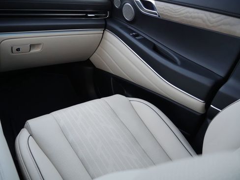 Used 2023 Genesis GV80 3.5T Advanced + image 38