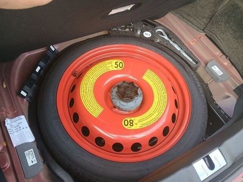 Used 2017 Bentley Continental GT image 16