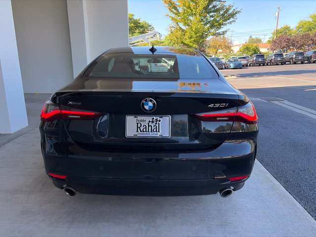 Used 2022 BMW 430i xDrive Coupe w/ Convenience Package AWD/4WD image 4