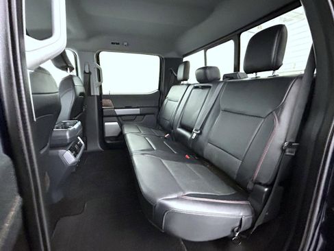 Used 2023 Ford F150 Lariat w/ Trailer Tow Package image 19