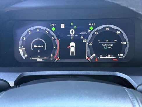 Certified 2025 Toyota Tacoma TRD Off-Road AWD/4WD image 28