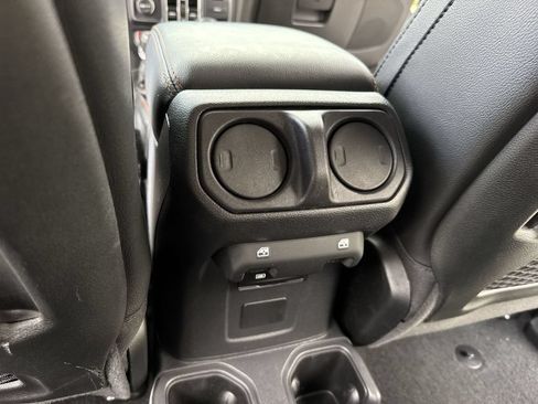 Used 2022 Jeep Gladiator Mojave w/ Trailer Tow Package AWD/4WD image 37
