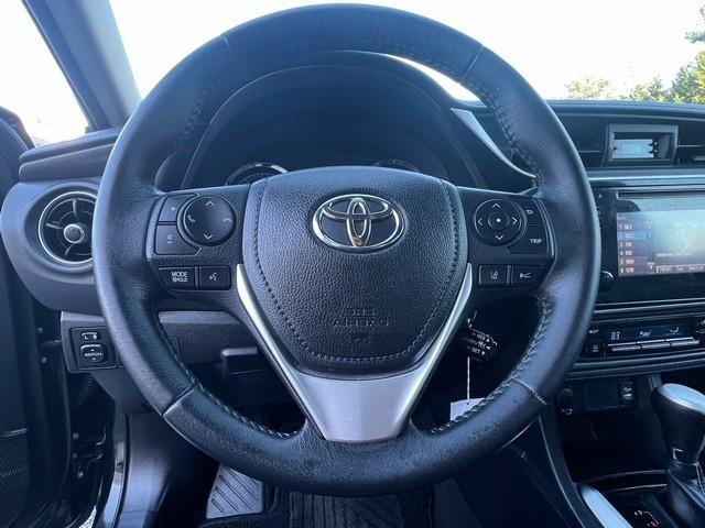 Used 2017 Toyota Corolla SE w/ Carpet Mat Package (TMS) FWD image 11