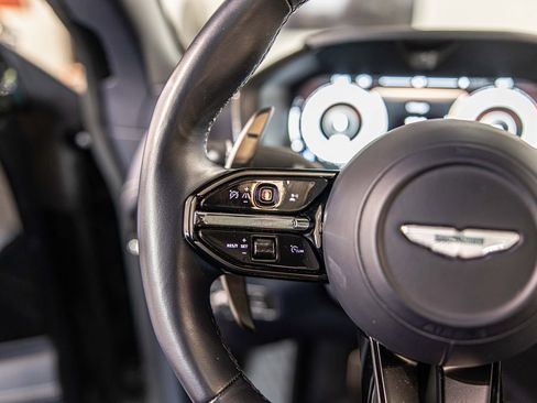 Used 2025 Aston Martin DBX 707 image 26