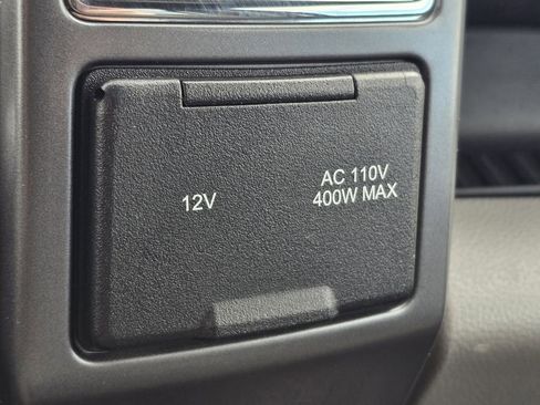 Used 2016 Ford F150 XLT w/ Trailer Tow Package image 8