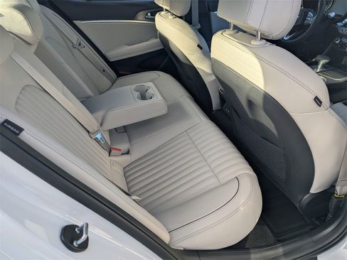 Used 2025 Genesis G70 2.5T w/ Sport Prestige Package image 13