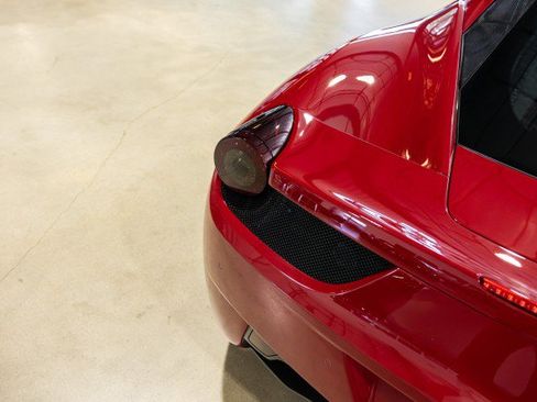 Used 2012 Ferrari 458 Italia Coupe RWD image 18