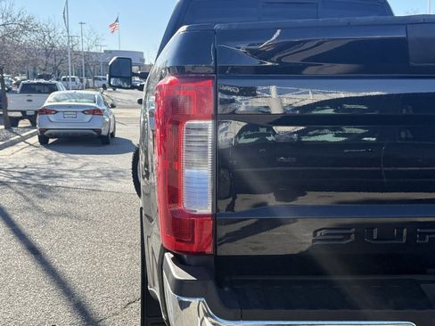Used 2019 Ford F250 XLT image 32