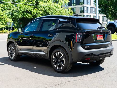 New 2026 Nissan Kicks SV AWD/4WD image 4
