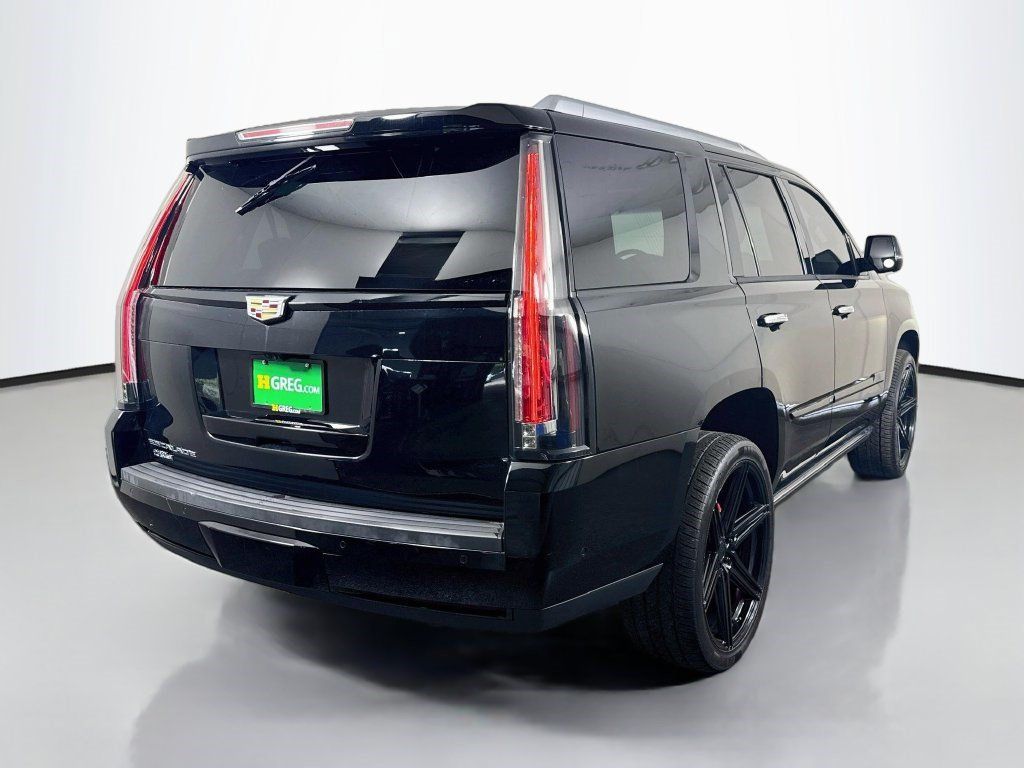 Used 2019 Cadillac Escalade Premium Luxury w/ Escalade Sport Edition RWD image 10