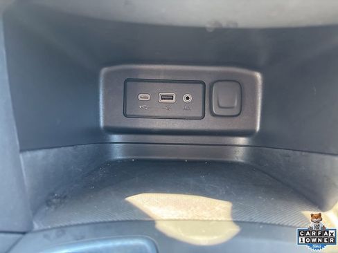 Used 2021 Chevrolet Equinox LT FWD image 65