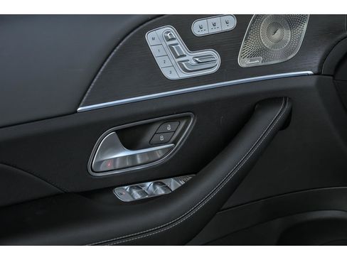 Certified 2026 Mercedes-Benz GLE 450 4MATIC image 9
