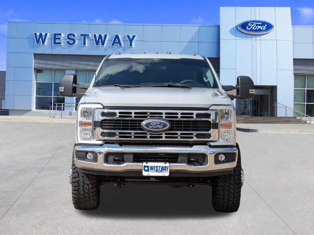 Used 2025 Ford F350 XL w/ XL Driver Assist Package AWD/4WD image 7