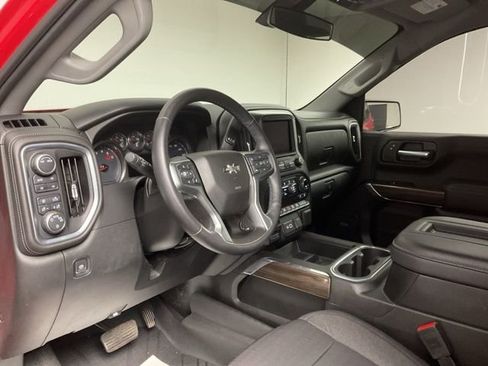 Used 2020 Chevrolet Silverado 1500 RST image 11
