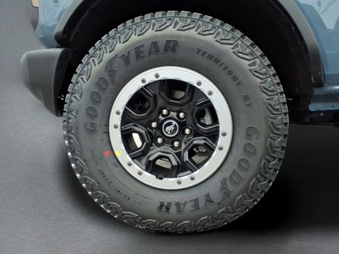 New 2025 Ford Bronco 4-Door w/ Sasquatch Package AWD/4WD image 7
